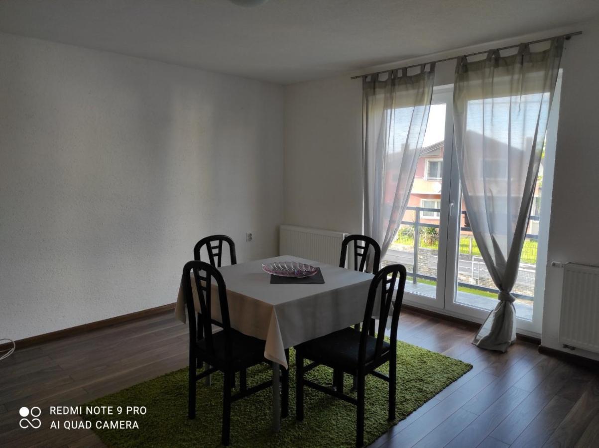 Meri Rooms Bihać Buitenkant foto